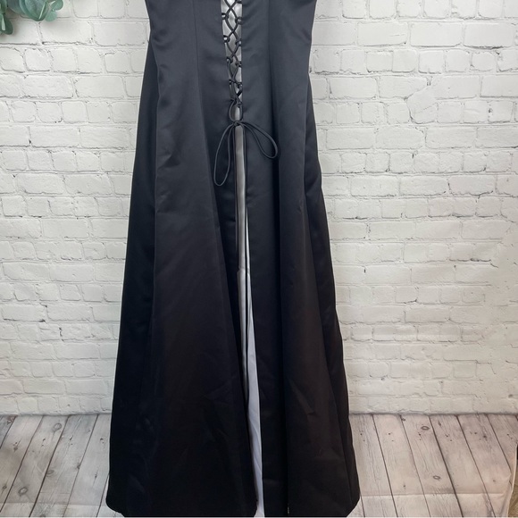 BETSY & ADAM by Jaslene Women Vintage Black Overlay Evening Gown size 10 - Picture 5 of 8